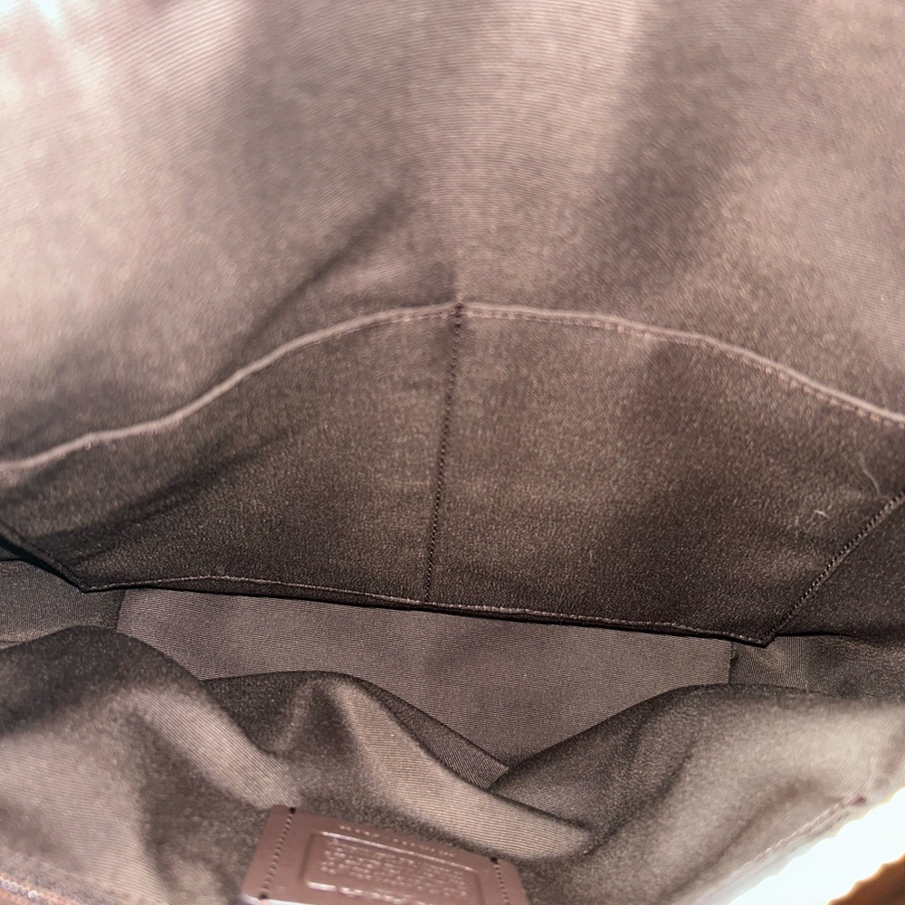 Coach Val Duffle Bag - Picture 10 of 11